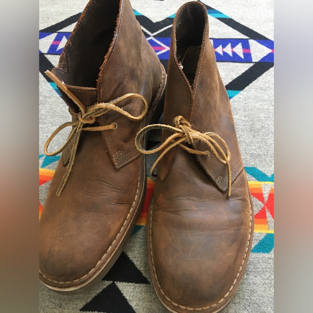 Clarks mens desert boots size 11.5
